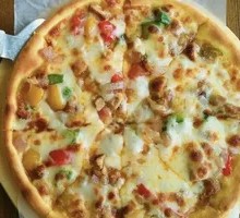 Classic Chicken Pizza