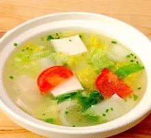 Braised Cabbage and Tofu Soup