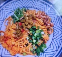 Hot Dry Noodles