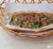 Braised Pork with Flatbread