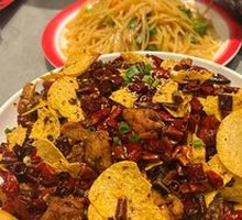 犇犇轰炸鸡