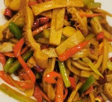 麻辣脆笋炒牛肚