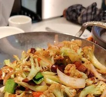 Spicy Stir-Fried Cauliflower