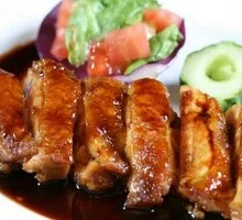 奥尔良腿排煲仔饭