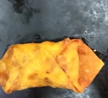 大饼鸡蛋夹卷圈