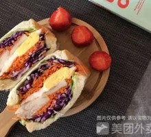 全麦鸡肉三明治