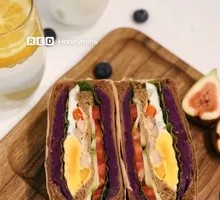 Purple Sweet Potato Sandwich