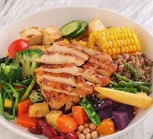 蜜汁鸡腿肉时蔬健康餐