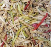杏鲍鱼菇炒肉丝