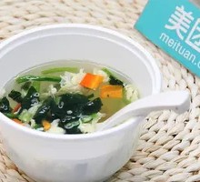 Fresh Vegetable Tofu Soup