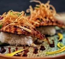 Pan-Seared Foie Gras Sushi