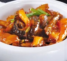 葱烧蹄筋梅花参
