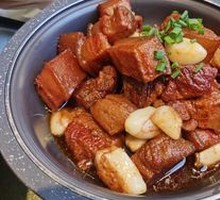 Mao's Braised Pork