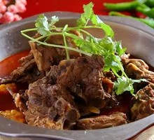 Goat Spine Hot Pot
