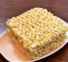 百味蛋煮方便面