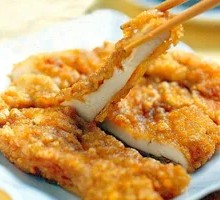 炸鸡排和鱼豆付