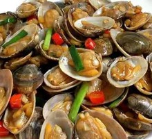 Spicy Stir-Fried Clams