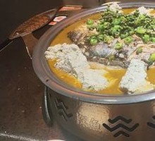 Fresh Green Pepper Spicy Grilled Fish