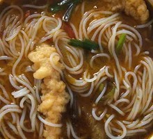 Sour Cabbage Pork Belly Noodles