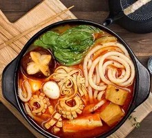 三荤六素单人米线