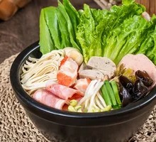 Classic Crossing-the-Bridge Rice Noodles