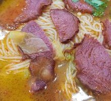 麻辣牛肉米线