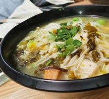 Old Jar Sichuan Pickled Vegetable Noodles