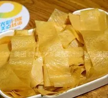 Oil-soaked tofu skin