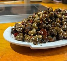 Spicy Stir-Fried Snails