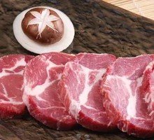 Honey-glazed Pork Shoulder
