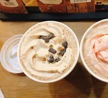 榛够味红茶拿铁