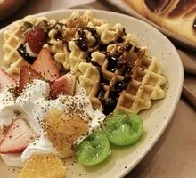 Cream Waffle