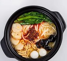 四荤四素米线