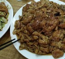 黄焖两样
