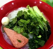 Vegetable and Pork Noodles