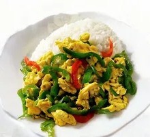 Bell Pepper and Egg Stir-Fry