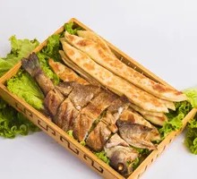 咸鱼卷子