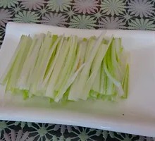 Bamboo Shoots with Green Onion Strips