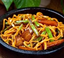 Pork and Green Bean Stew Noodles