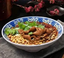 Jiajiang with Pig Intestines