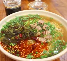 Old Jar Sichuan-style Pickled Cabbage Beef Noodles
