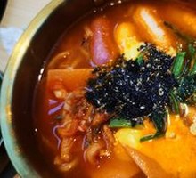 Cheese Ramen with Rice Cake