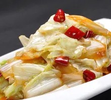 Spicy and Sour Napa Cabbage