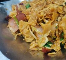 Dry Pot Bacon and Crisp Bamboo Shoots
