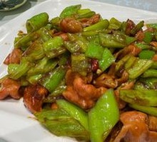 Spicy Pepper and Pig Intestines