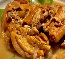 Xinyang Stewed Pork in Clay Pot