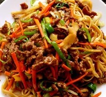 Cumin Beef Stir-Fried Noodles