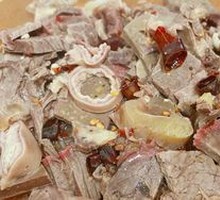 Donkey Meat Hot Pot