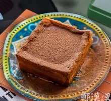 Oozing Custard Cake