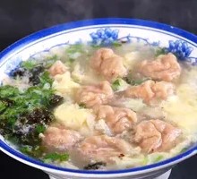 大馅云吞加鸡蛋
